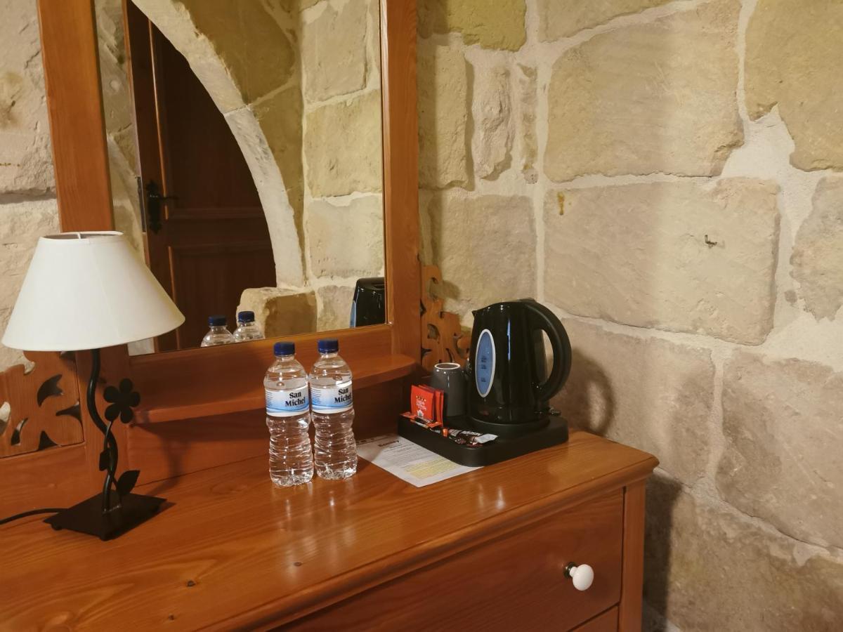 Bed And Breakfast "Selena" With Swim Pool Nadur Zewnętrze zdjęcie